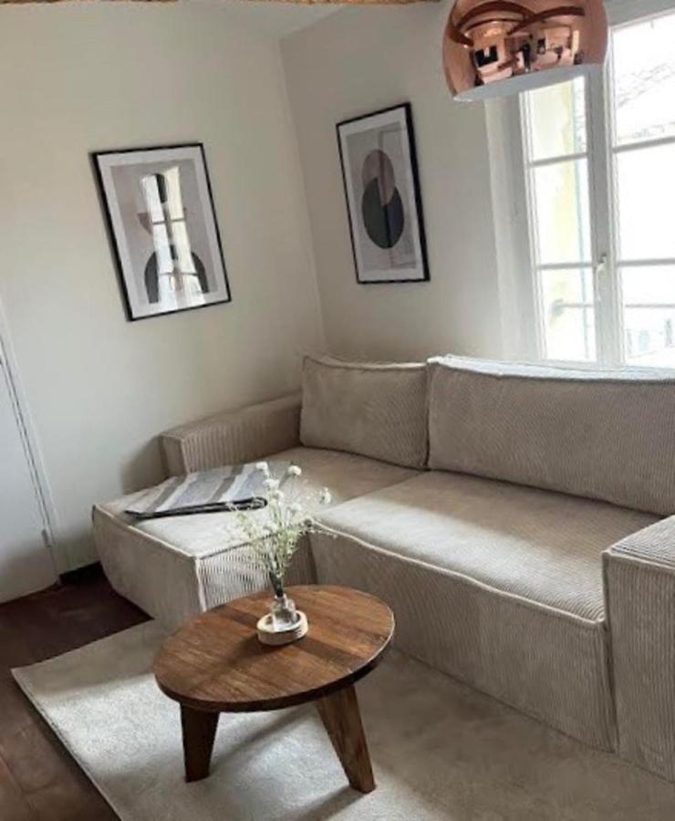 Apartment With Mediterranean Charm In The Heart Of The Provencal Market Antibes Buitenkant foto